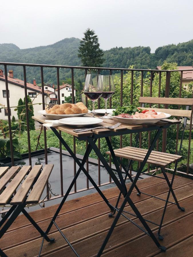 Hisa Bubi Apartment Tolmin Bagian luar foto